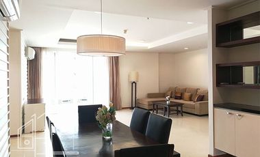 For rent 3 bedrooms apartment in Watthana, Bangkok