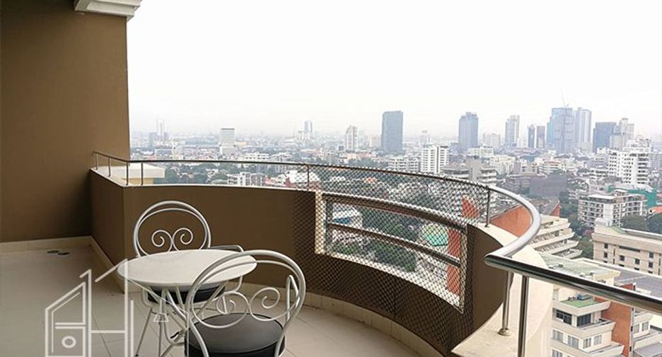 À louer 3 chambres appartement à Watthana, Bangkok