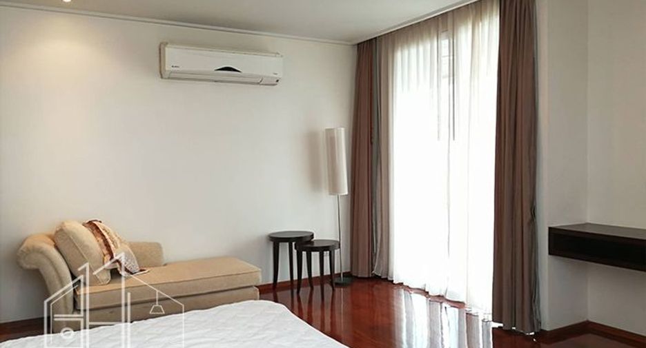 À louer 3 chambres appartement à Watthana, Bangkok