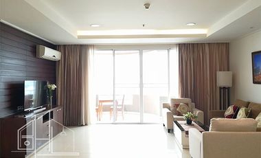 For rent 3 bedrooms condo in Watthana, Bangkok