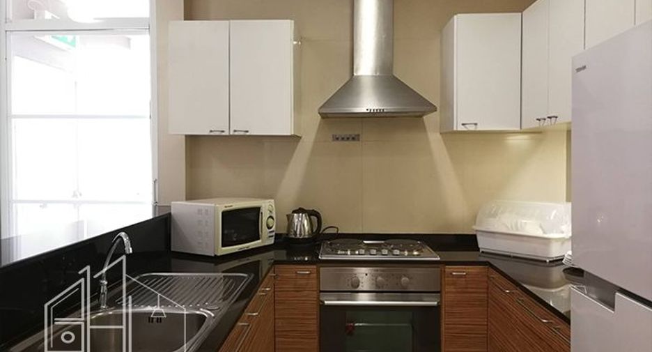 For rent 3 bedrooms condo in Watthana, Bangkok