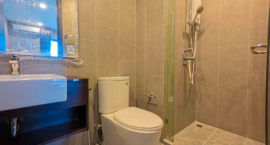 For sale 1 bed condo in Watthana, Bangkok