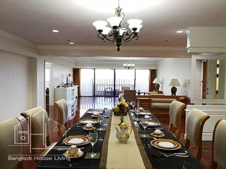 For rent 4 bedrooms condo in Watthana, Bangkok