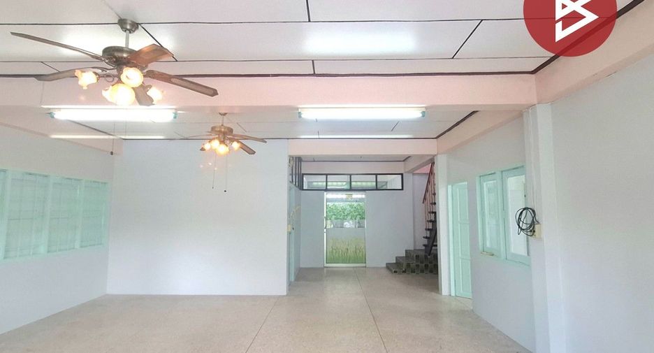 For sale 3 bedrooms house in Phon Thong, Roi Et