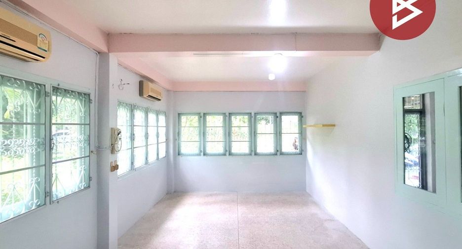 For sale 3 bedrooms house in Phon Thong, Roi Et