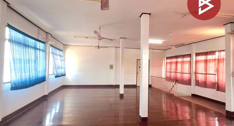 For sale 3 bedrooms house in Phon Thong, Roi Et