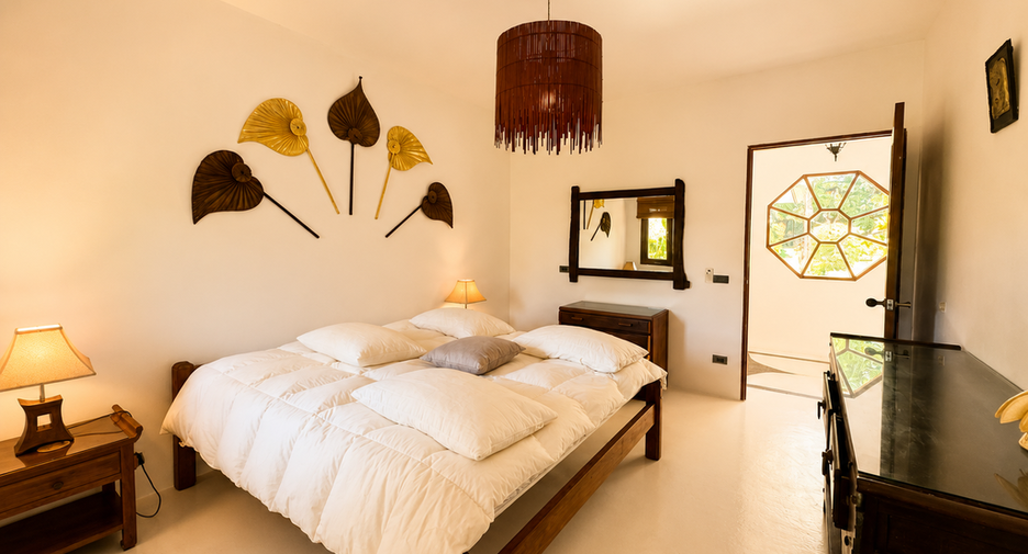 For rent 4 bedrooms villa in Mueang Krabi, Krabi