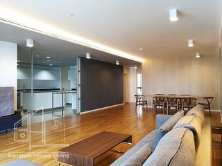 For rent 3 bedrooms apartment in Watthana, Bangkok