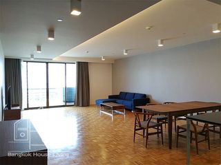 Wohnung zur Miete mit 2 Zimmer in Watthana, Bangkok