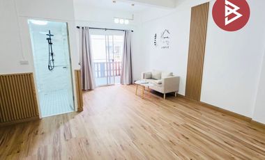 Wohnung zum Kauf mit 1 Zimmer in Bang Sao Thong, Samut Prakan