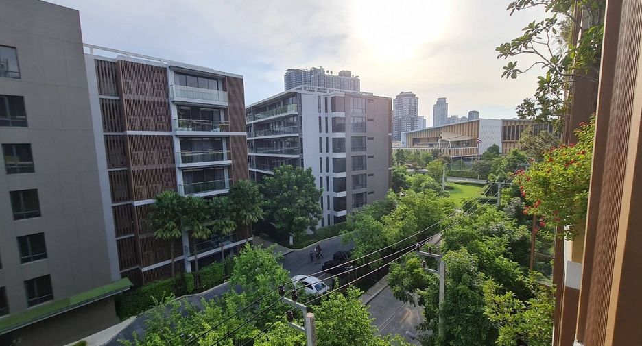 Condo en alquiler de 1 habitaciones en Suan Luang, Bangkok