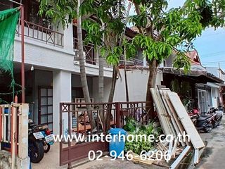 出售 3 卧室 联排别墅 在 Thanyaburi, Pathum Thani