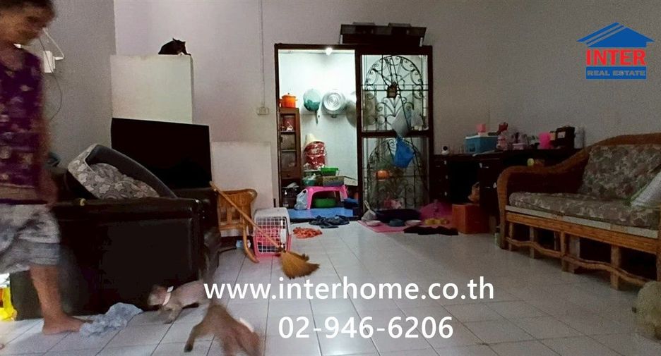 Reihenhaus zum Kauf mit 3 Zimmer in Thanyaburi, Pathum Thani