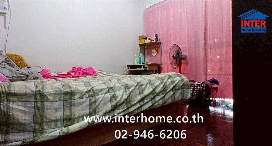 Reihenhaus zum Kauf mit 3 Zimmer in Thanyaburi, Pathum Thani