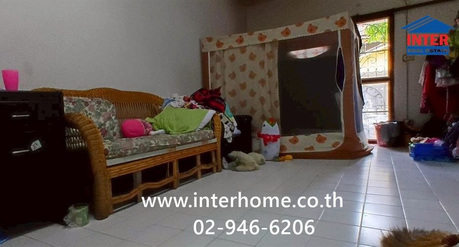 Reihenhaus zum Kauf mit 3 Zimmer in Thanyaburi, Pathum Thani