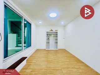À vendre 5 chambres maison à Bang Phli, Samut Prakan