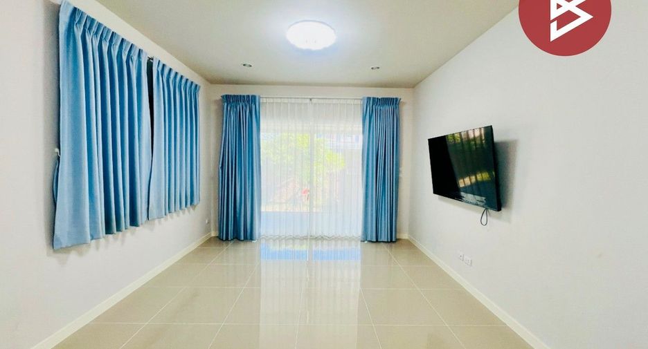 Haus zum Kauf mit 5 Zimmer in Bang Phli, Samut Prakan