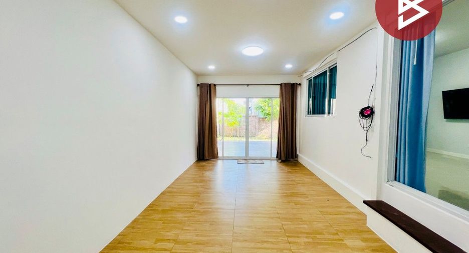 Haus zum Kauf mit 5 Zimmer in Bang Phli, Samut Prakan