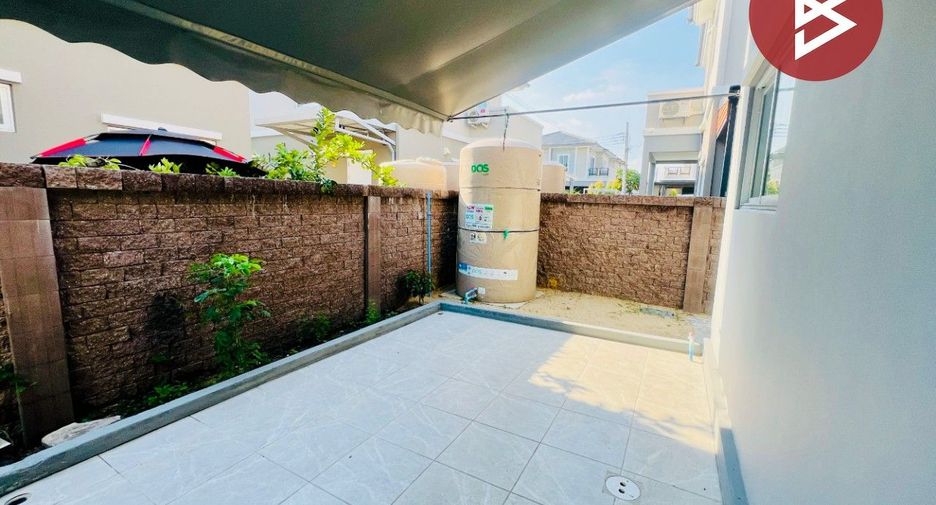 Haus zum Kauf mit 5 Zimmer in Bang Phli, Samut Prakan