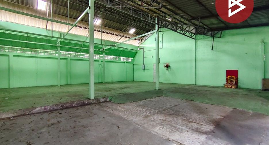 For rent そして for sale warehouse in Thung Khru, Bangkok