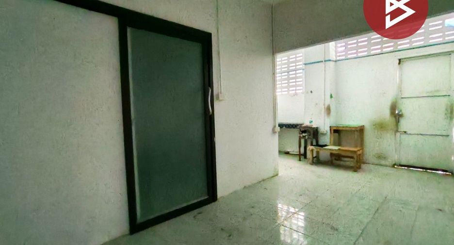 For rent そして for sale warehouse in Thung Khru, Bangkok
