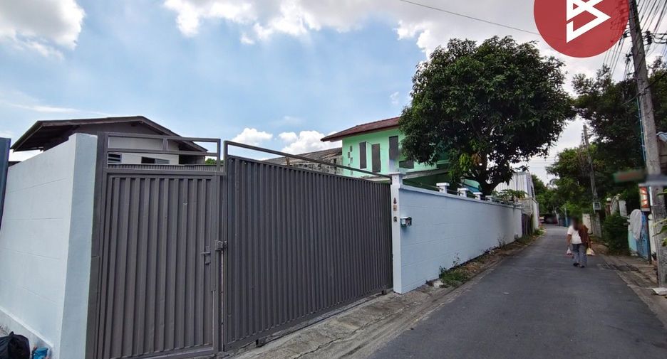 For rent そして for sale warehouse in Thung Khru, Bangkok