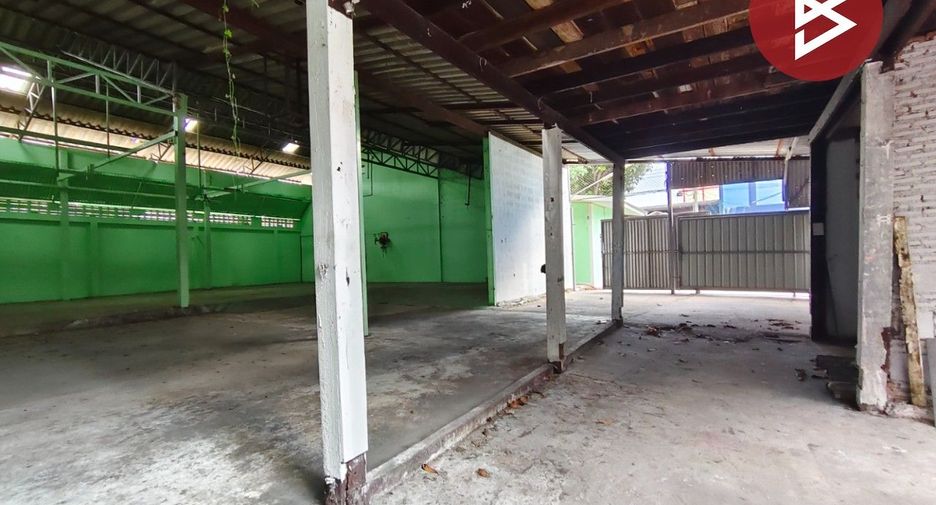 For rent そして for sale warehouse in Thung Khru, Bangkok
