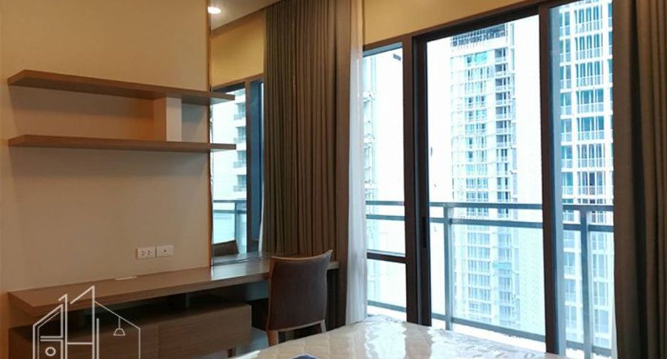 Condo en alquiler de 2 habitaciones en Khlong Toei, Bangkok