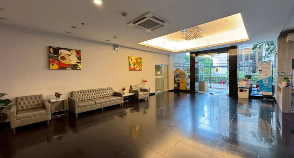 For rent and for sale 2 bedrooms condo in Watthana, Bangkok