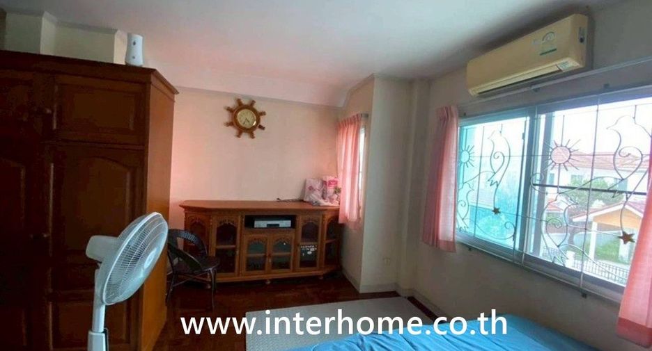 For sale 4 ベッドルーム house in Bang Bua Thong, Nonthaburi