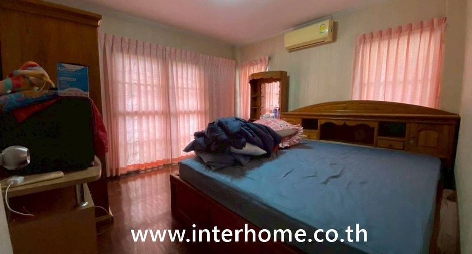 For sale 4 ベッドルーム house in Bang Bua Thong, Nonthaburi