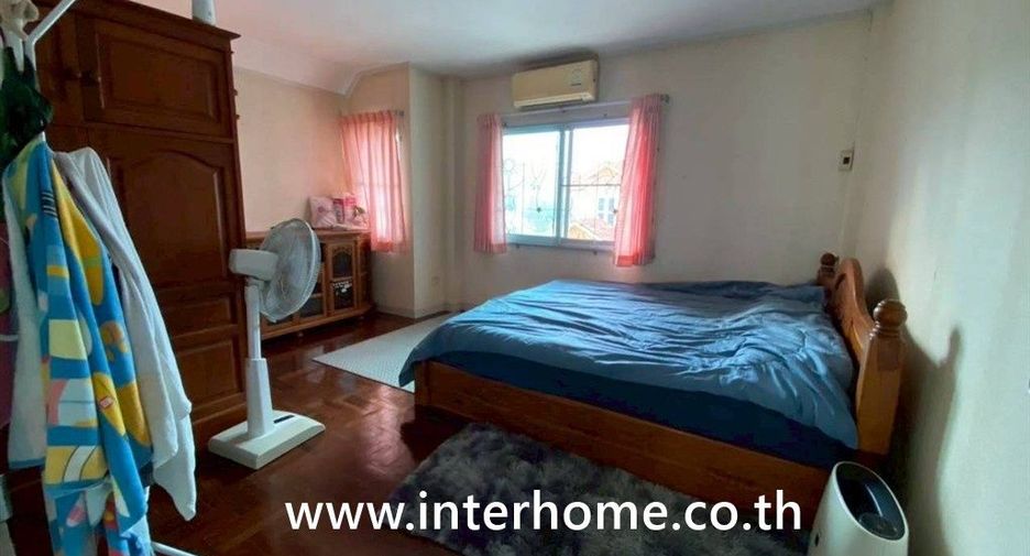 For sale 4 ベッドルーム house in Bang Bua Thong, Nonthaburi