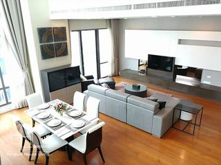 Wohnung zur Miete mit 3 Zimmer in Khlong Toei, Bangkok