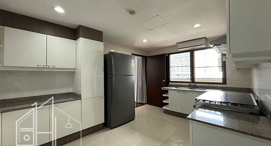 出租 3 卧室 公寓式住宅 在 Khlong Toei, 曼谷
