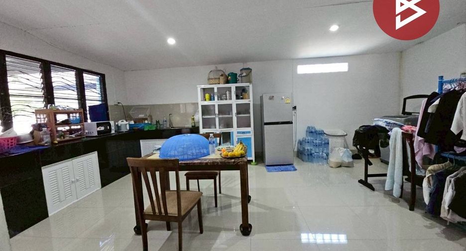 出售 3 卧室 独立屋 在 Mueang Chon Buri, Chon Buri