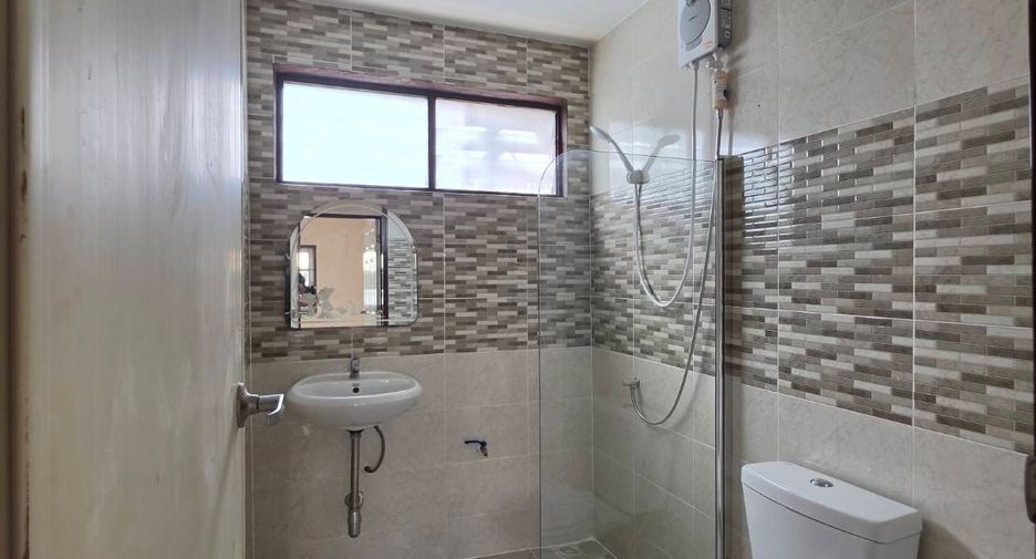 For rent 3 bedrooms house in Don Mueang, Bangkok