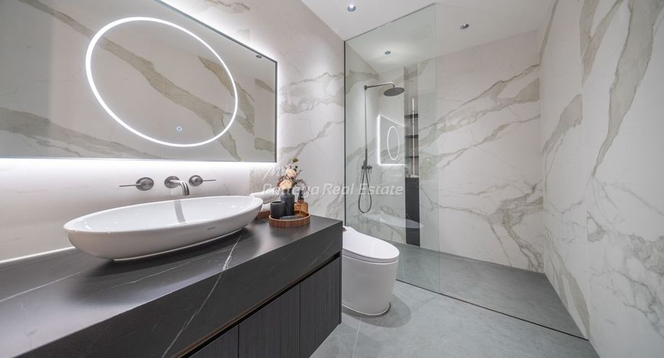 Villa en venta de 5 habitaciones en Jomtien, Pattaya
