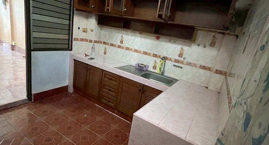For sale 2 ベッドルーム townhouse in Su-ngai Kolok, Narathiwat