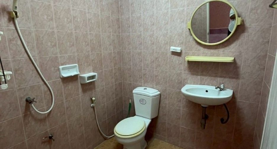 For sale 2 ベッドルーム townhouse in Su-ngai Kolok, Narathiwat
