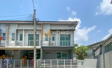 For sale 3 bedrooms townhouse in Bang Bon, Bangkok