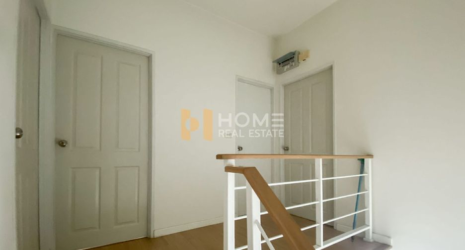 For sale 3 bedrooms townhouse in Bang Bon, Bangkok