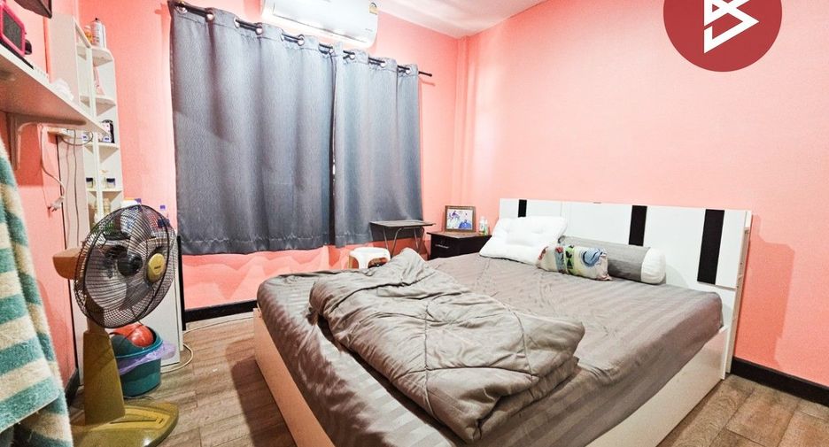 À vendre 3 chambres maison de ville à Mueang Samut Prakan, Samut Prakan
