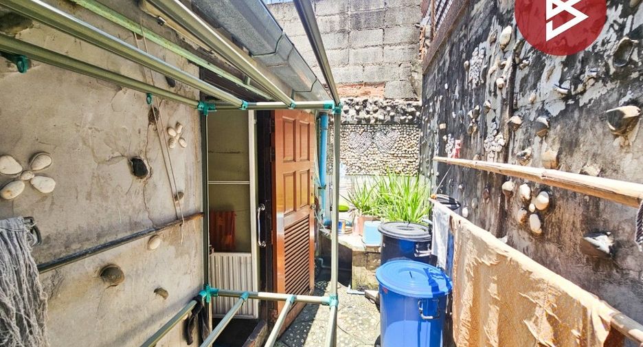 À vendre 3 chambres maison de ville à Mueang Samut Prakan, Samut Prakan