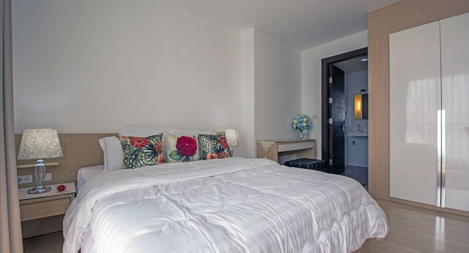 For rent 1 bed condo in Huai Khwang, Bangkok
