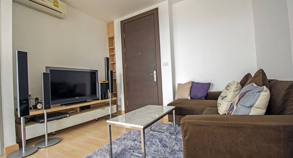 For rent 1 bed condo in Huai Khwang, Bangkok