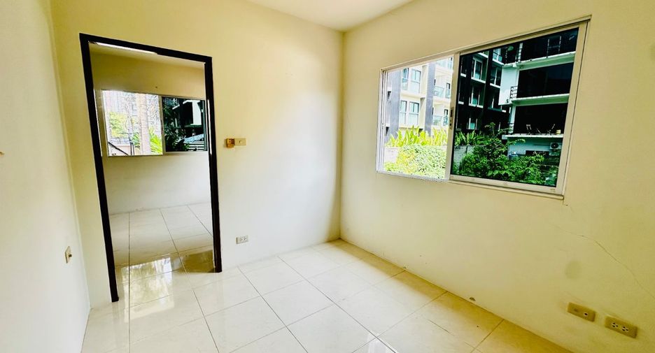 For sale 1 bed apartment in Pratumnak, Pattaya
