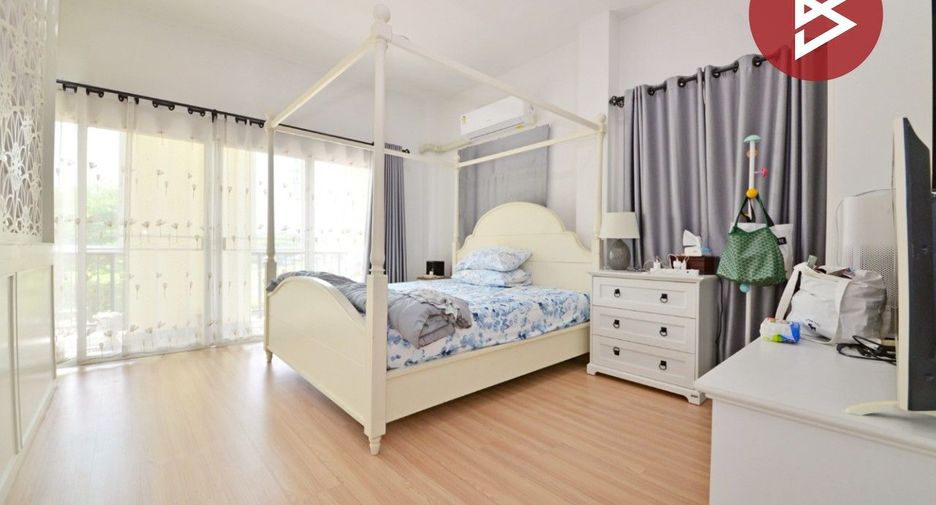 À vendre 3 chambres maison de ville à Mueang Samut Prakan, Samut Prakan