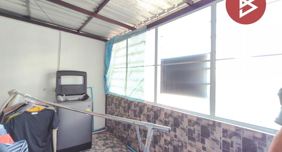 À vendre 2 chambres maison de ville à Bang Bo, Samut Prakan