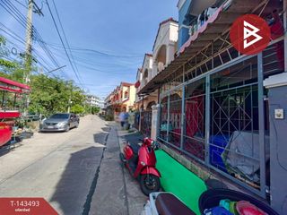 À vendre 3 chambres maison de ville à Thung Khru, Bangkok