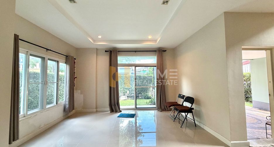 For sale 3 bedrooms house in Mueang Nonthaburi, Nonthaburi